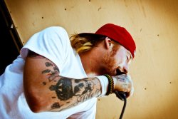 Jonny Craig the best singer there is.