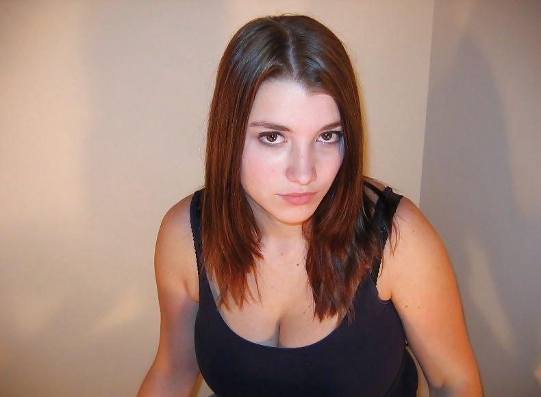 lesbilicious:  My eldest niece is growing up nicely
