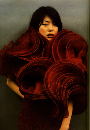 deepmelancholia:Risako Sato, Junko, Anne, Shinriki, and Eri in Junya Watanabe f/w 2000 by Chika