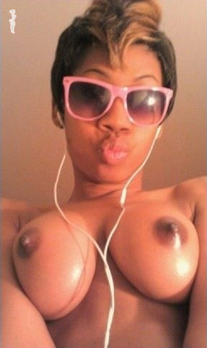 badbroads:    http://badbroads.tumblr.com/ TJ Presents 