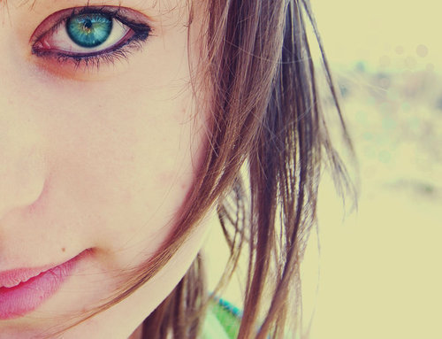 smile-and-dreams:    Pare de reclamar da tudo e agradeça a Deus por ele te dar