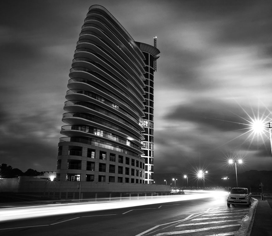 chingus:  Storming Strand (by Andy Reeves Photography) 