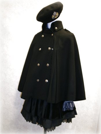 shinnchan:  kitsoru:  Military style lolita coords via Frasco blog.  ASDFGHJKDLFJHALKFJAKFJLFLJFLA