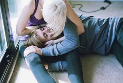 alejaslstuff:  (via Lesbian Couples / #lesbian