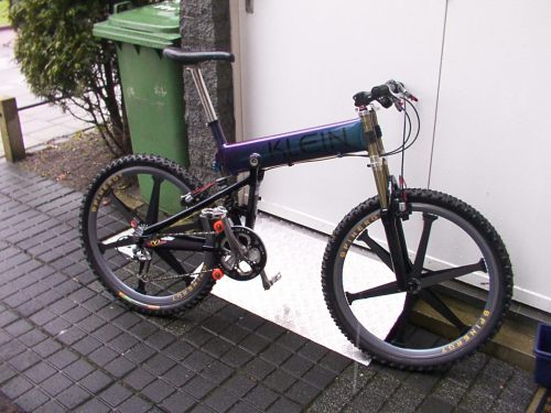 pvandenberg: love to ride my bike