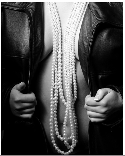 Pearlophilia Erotica