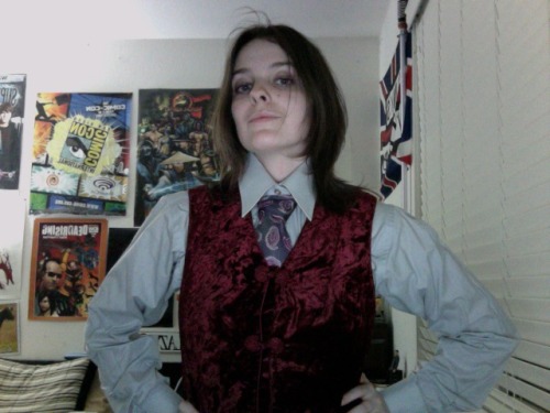 I&rsquo;ll be your lady-man for the evening. :D I couldn&rsquo;t find any of my dresses.
