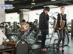 east-asia-guys:  This is nice: http://tmv.proto.jp/#!/east-asia-guys/random 