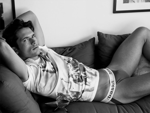 Boys Uncut