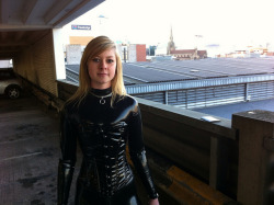 wyredslave:  After the show on Flickr. Holly at the end of a great day spent at the Birmingham Bizarre Bazaar.  