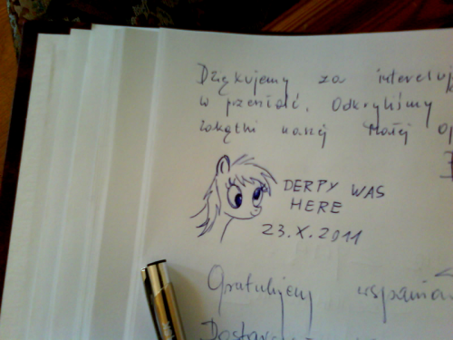 I shouldn’t be let into museum. Because usually I’m messing with guestbook :DPonies, ponies everywhere