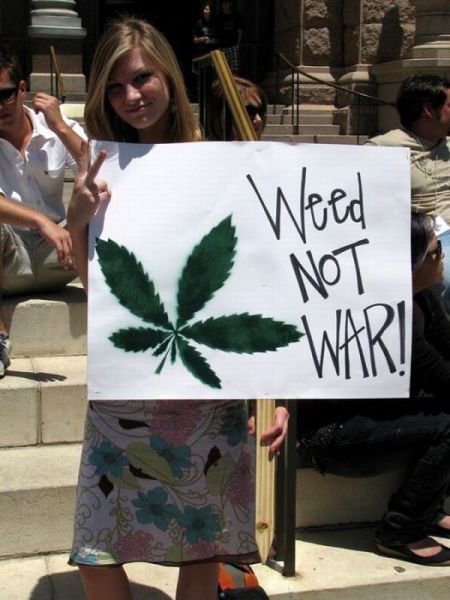 Weed, Not War!