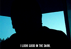 The lights go out during an interview with Jeremy Renner.
