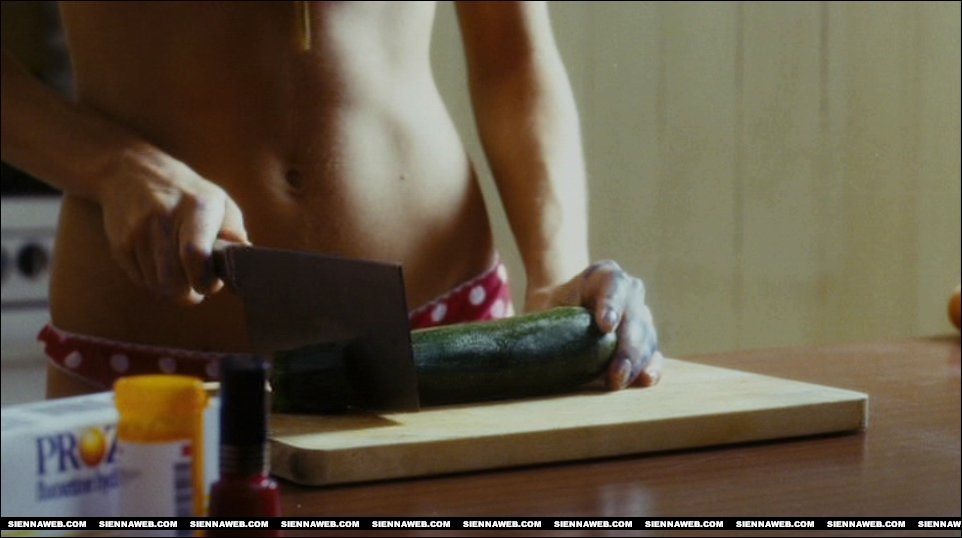 substancem:  Alfie (2004)