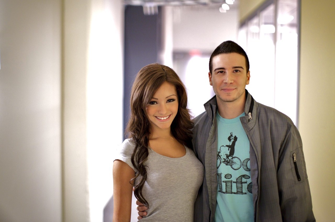 -ellejay:  vinny trying to be cute, naw  