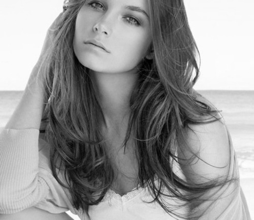 rsandhuphoto:  This is awesome! forthosewhocravefashion:  Bridget 