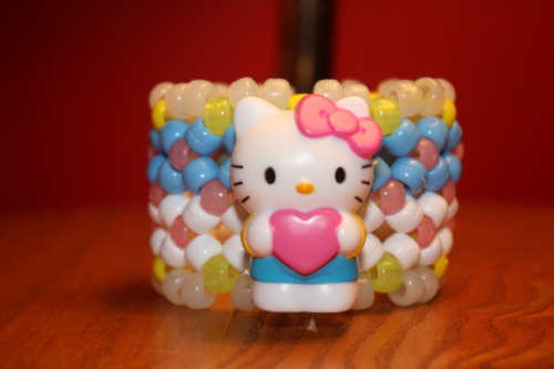 missda1sy:  Hello Kitty Cuff I made for my friend Sarah <3 