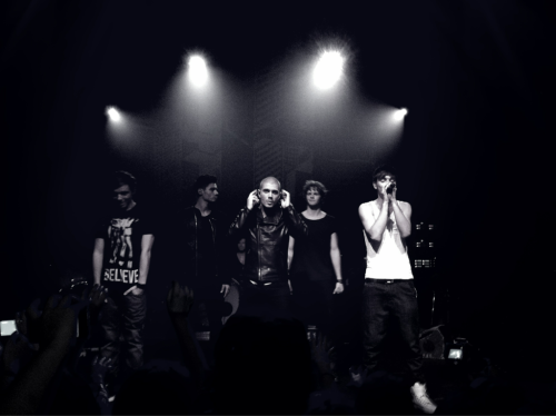karorainchan:  ricardoaca:  The Wanted at The Gramercy Theater, NYC. 10/25/11 by Ricardo Aca  Some days stay gold forever.  