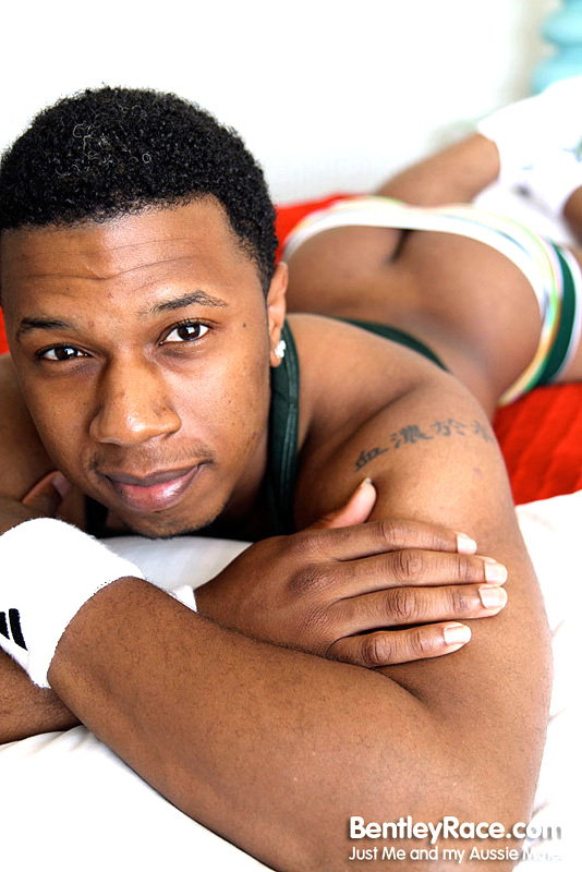 fuckmyassbby:  TYRON LONG 