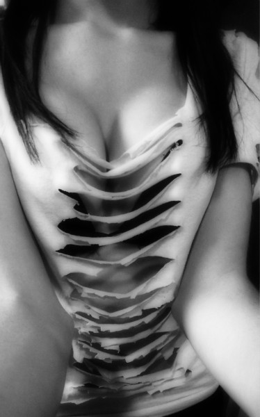 girls-guns-g0vernment:  YOU get in MYYY bed. Noww. 