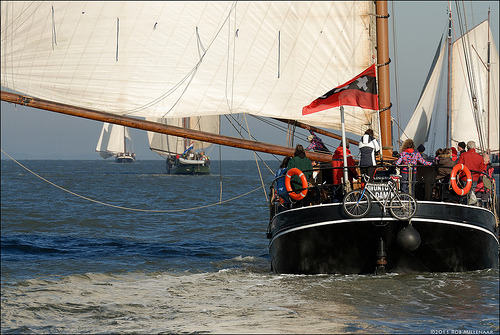 boatporn:  Bikes and Boats, together at last. (by Rob Millenaar)