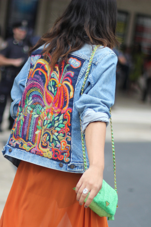 lyche-e:  i know you need this jacket.. 