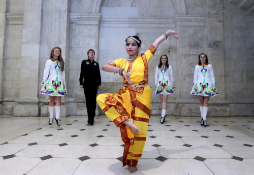 Christmas comes early Indian festival of lights @ cityhall, Dublin