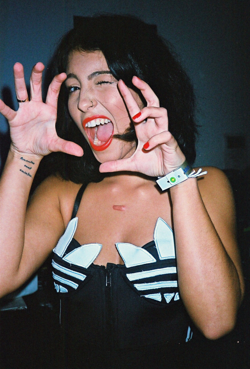dexternavy:  Yasmin “grrrrrrrr” 
