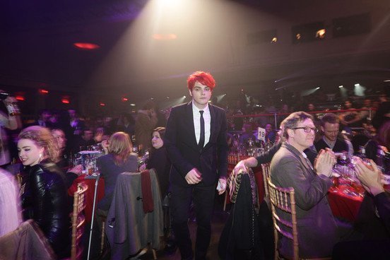gerarddoingthings:gerard unable to find a table of people who will accept him for