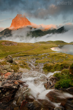 landscapelifescape:  Pirineoak, Midi-Pyrenees,