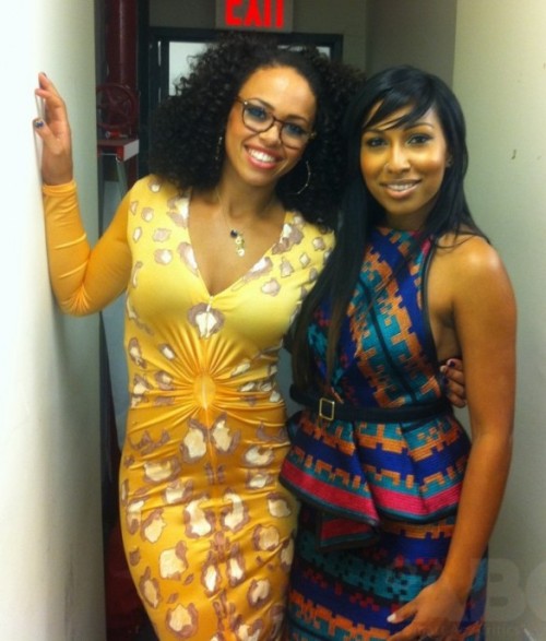my-d1vineright:  thepleasureprinciple:  yesixicana:  aieshamyles:  kisssmyglitter:  Elle Varner and Melanie Fiona.  Look at these goddesses  <3  I really want to touch Elle’s special place. She’s so damn FINE!  I need to go pray 