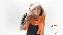  Jennette McCurdy. Atriz e cantora, famosa no mundo inteiro. Ganha muito atuando