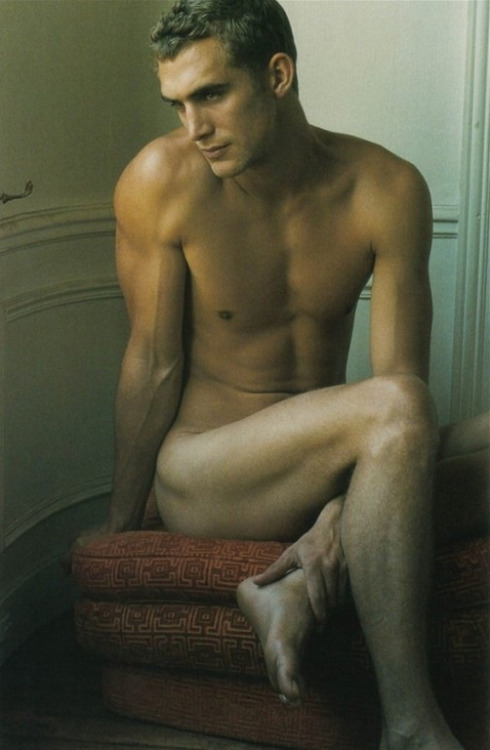 http://gaypornsex.tumblr.com/post/33976967975