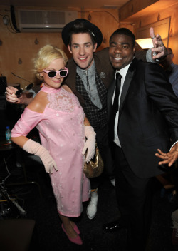 awesomepeoplehangingouttogether:  Amy Poehler, John Krasinski and Tracy Morgan 