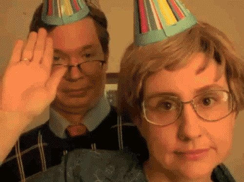 Parabéns professora,nesse dia das bruxas eu te desejo um feliz aniversário. 