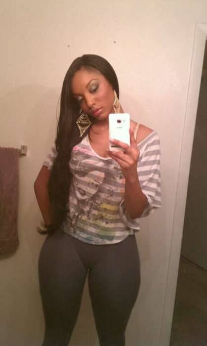 iseebigbooty:  badbroads:  http://badbroads.tumblr.com/ TJ’s -Hollow Monday- Oh hell yeah 