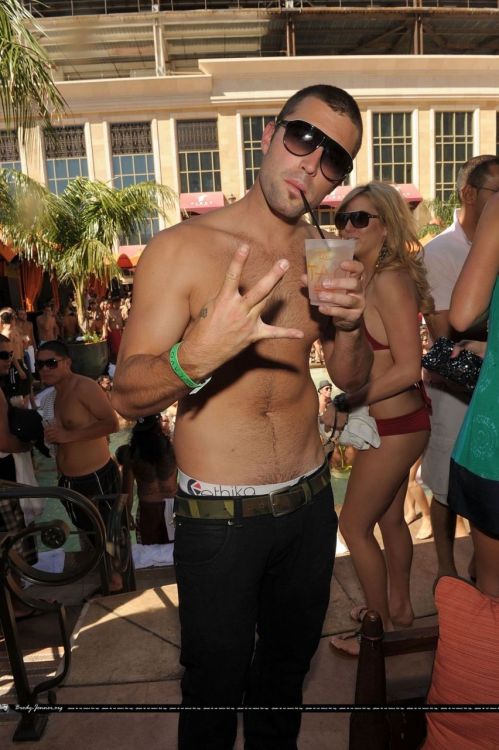 Brody jenner shirtless