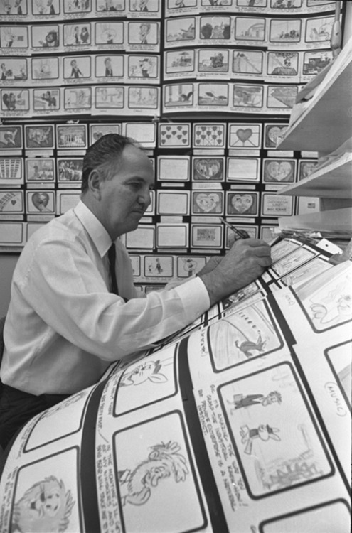 mariposima:  Hanna-Barbera production supervisor Carl Urbano working on a storyboard, 1967. 