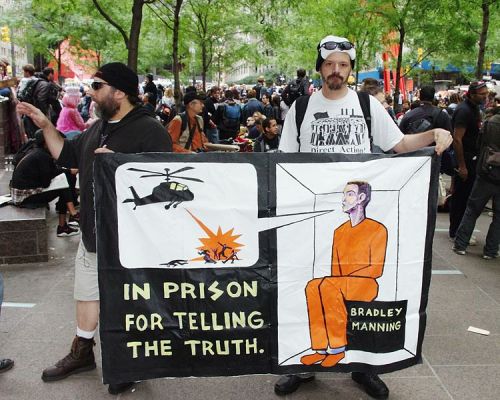 eknower:Free Bradley Manning!