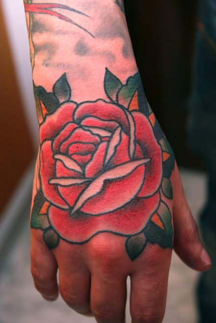FUCK YEAH HAND TATTOOS !!