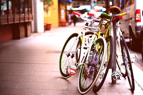 indieedkid: I spotted some Fixie Bikes outside the studio, today.