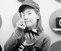 taengsicbishessss-blog:  Taenysic! OT3! 
