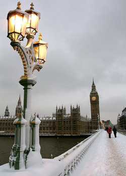 bluepueblo:  Winter Storm, London, England