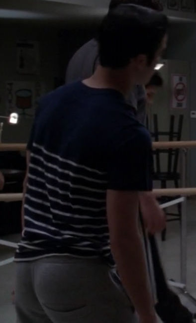 Darren Criss&rsquo; ass.
