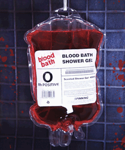 szymon:  blood bath shower gel from Spinning