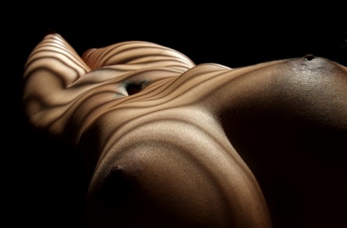 Porn ebonybanks:  Shade, Light, & Contours… photos