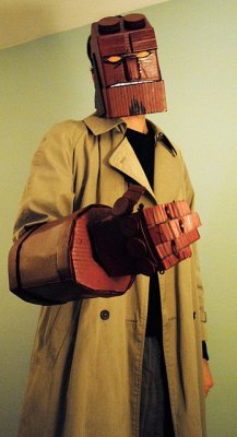 jovenistheworst:  timetravelandrocketpoweredapes:  Hellboy Halloween costume by Jason Welborn (via: io9)  This is the greatest thing I have ever seen in my life. This deserves a billion notes. Fuck a Harry Potter post. This deserves a billion notes.