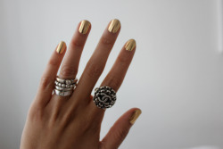 re-fre-sh:  Nails + rings = h-e-a-v-e-n:
