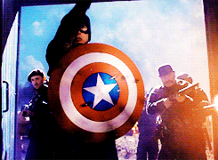 colinfirth:  magalimoon:  #how could i resist a superhero whose weapon of choice is a shield  #guys #this is why I love steve so much #his weapon isn’t even a fucking weapon #his weapon is defense not offense #his goddamn weapon? is safety #is