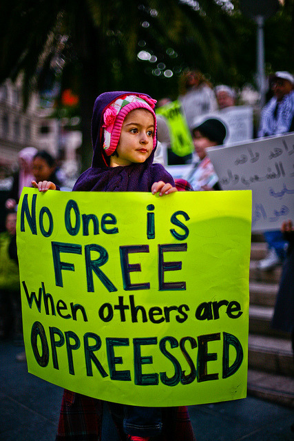 beyondcloudnine:   Syria anti-government vigil, May 21 2011 by bleu man